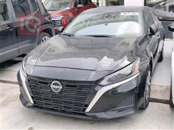 نيسان ألتيما